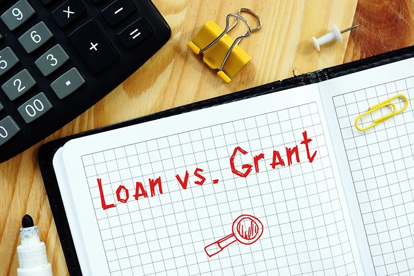 The Difference Between Business Grants and Business Loans